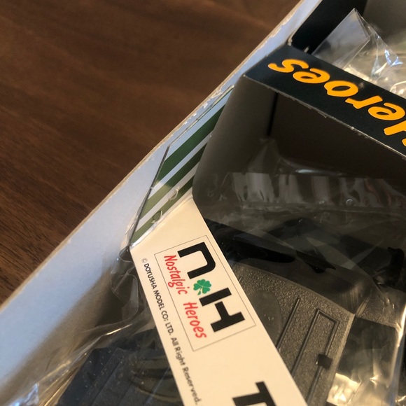 Extremly RARE 1964 Pontiac GTO motorized model kit  mislabeled by manufacturer - Picture 4 of 16